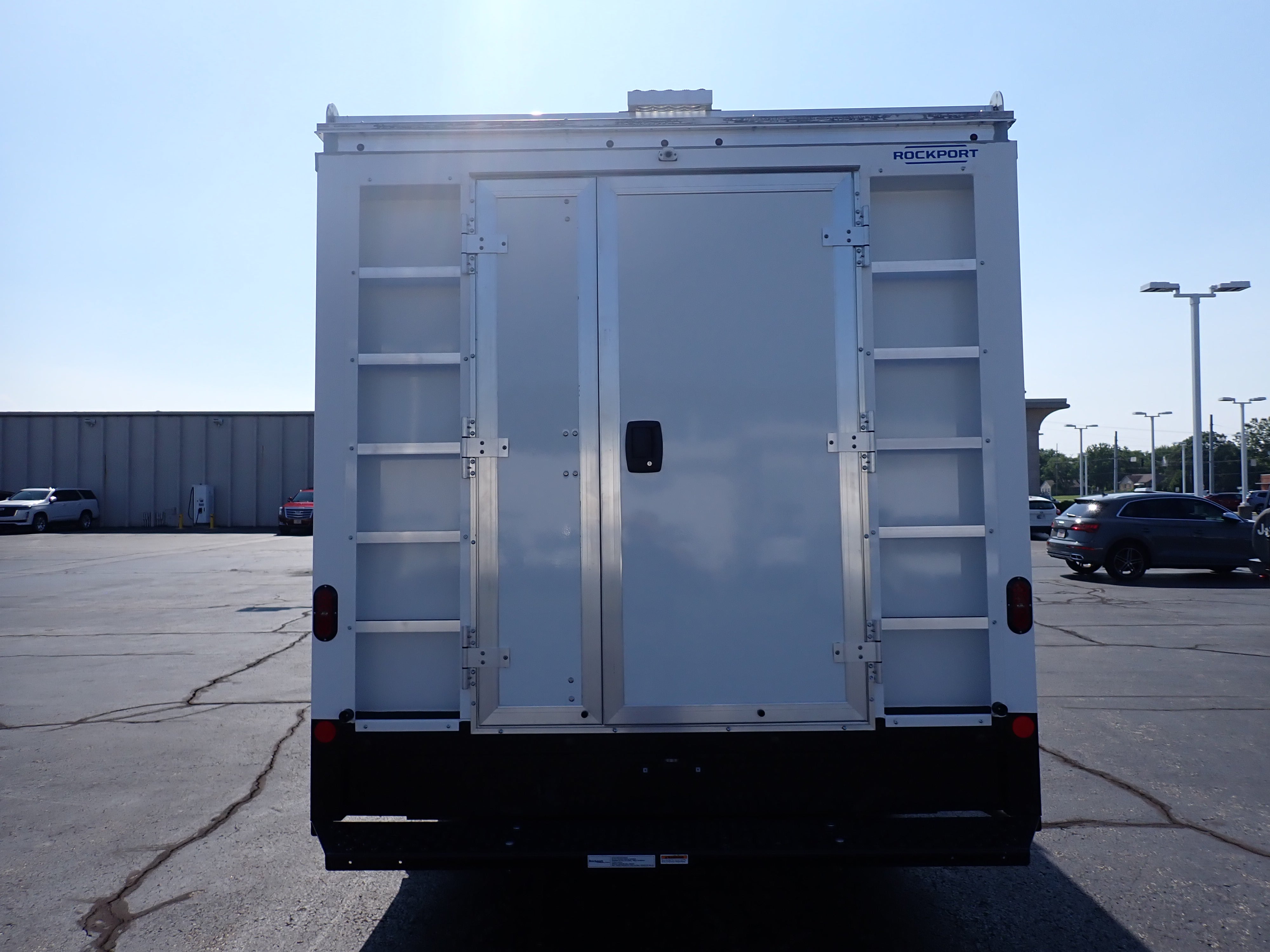 2026 GMC Savana Cutaway 4500 2WT