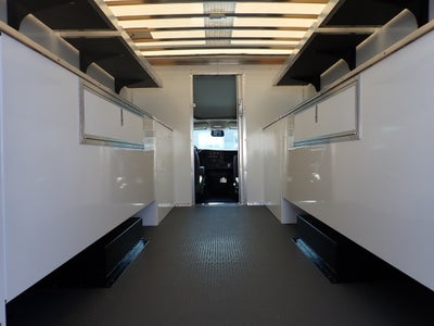 2026 GMC Savana Cutaway 4500 2WT