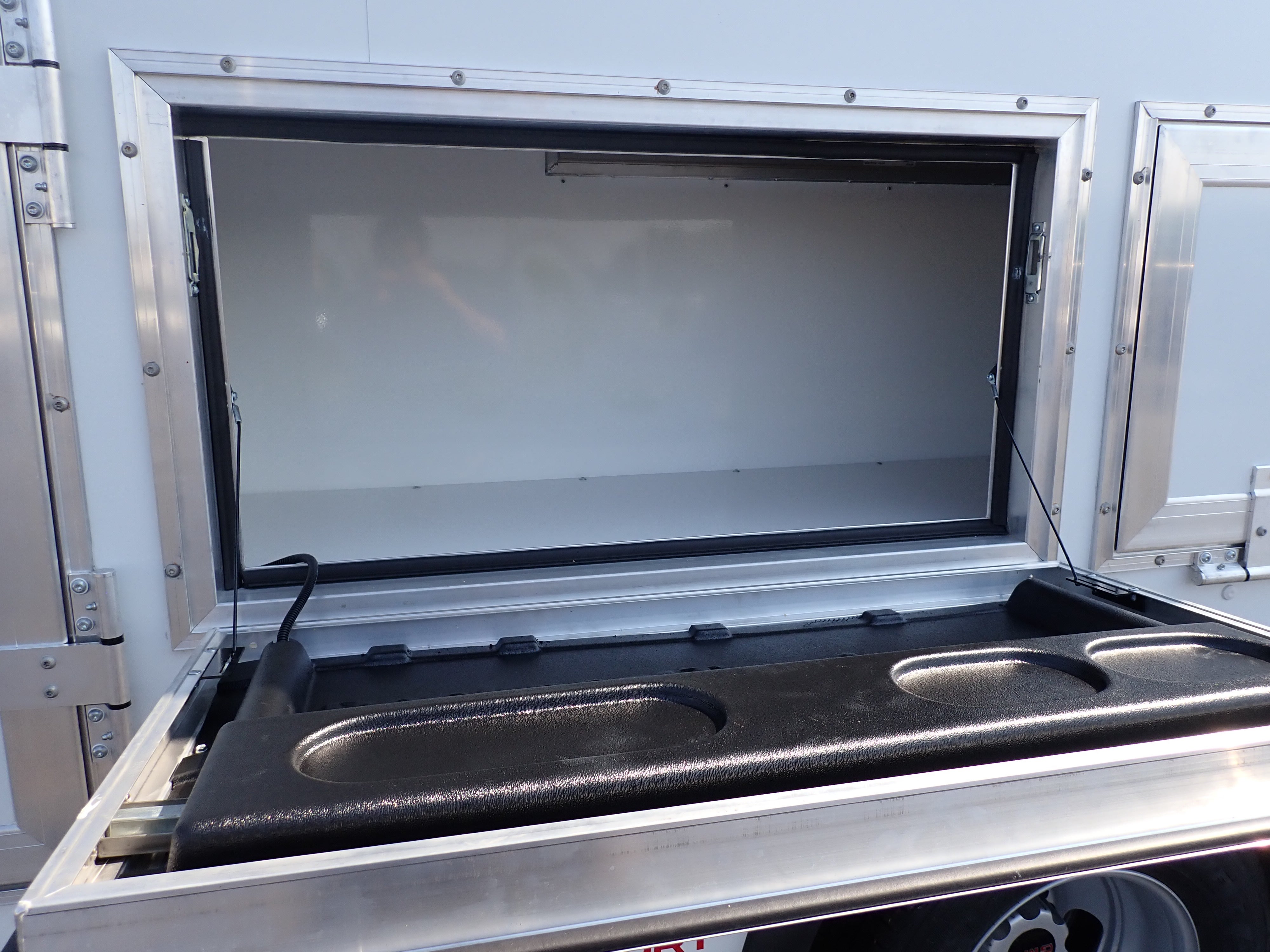2026 GMC Savana Cutaway 4500 2WT