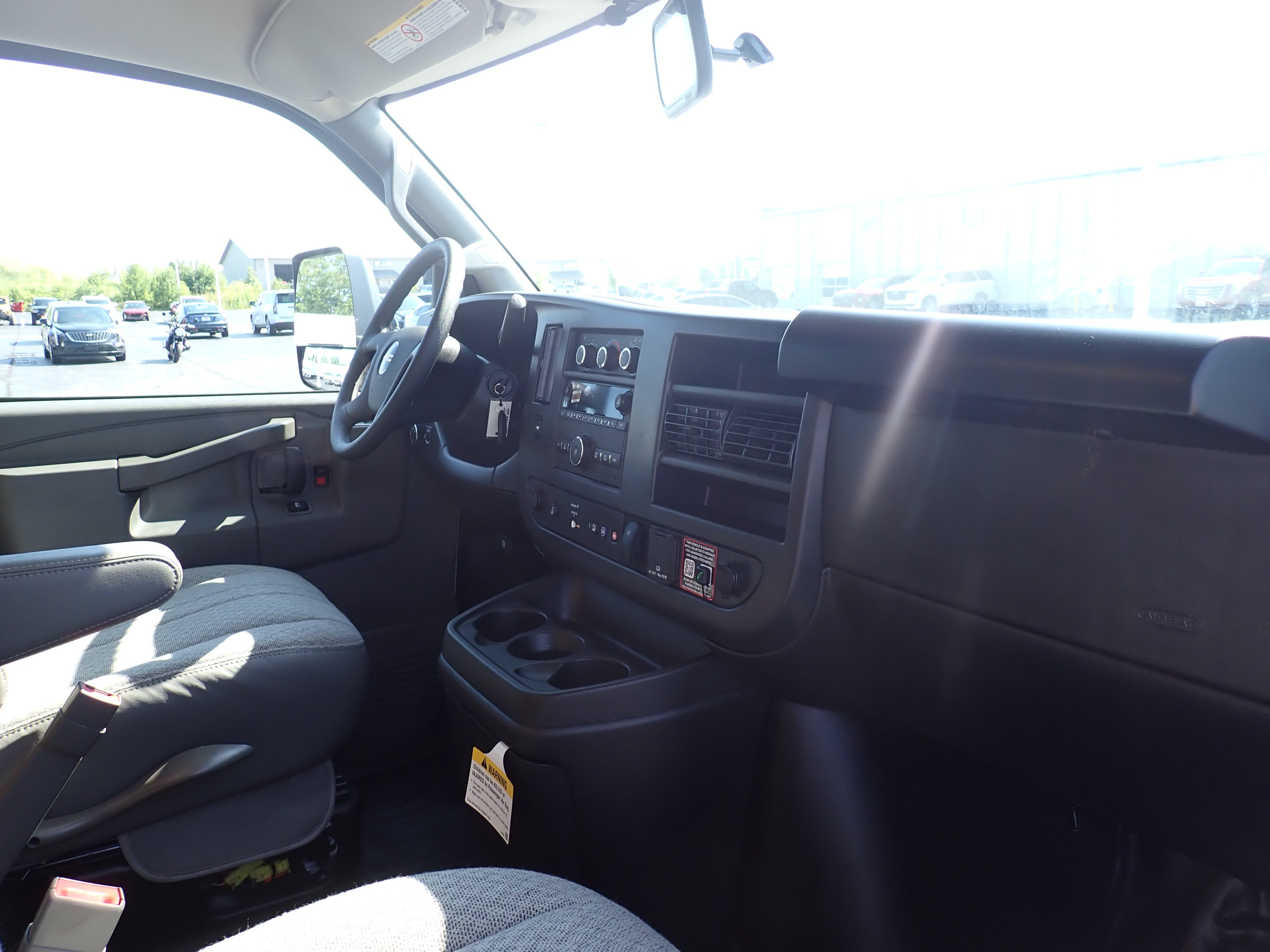 2026 GMC Savana Cutaway 4500 2WT