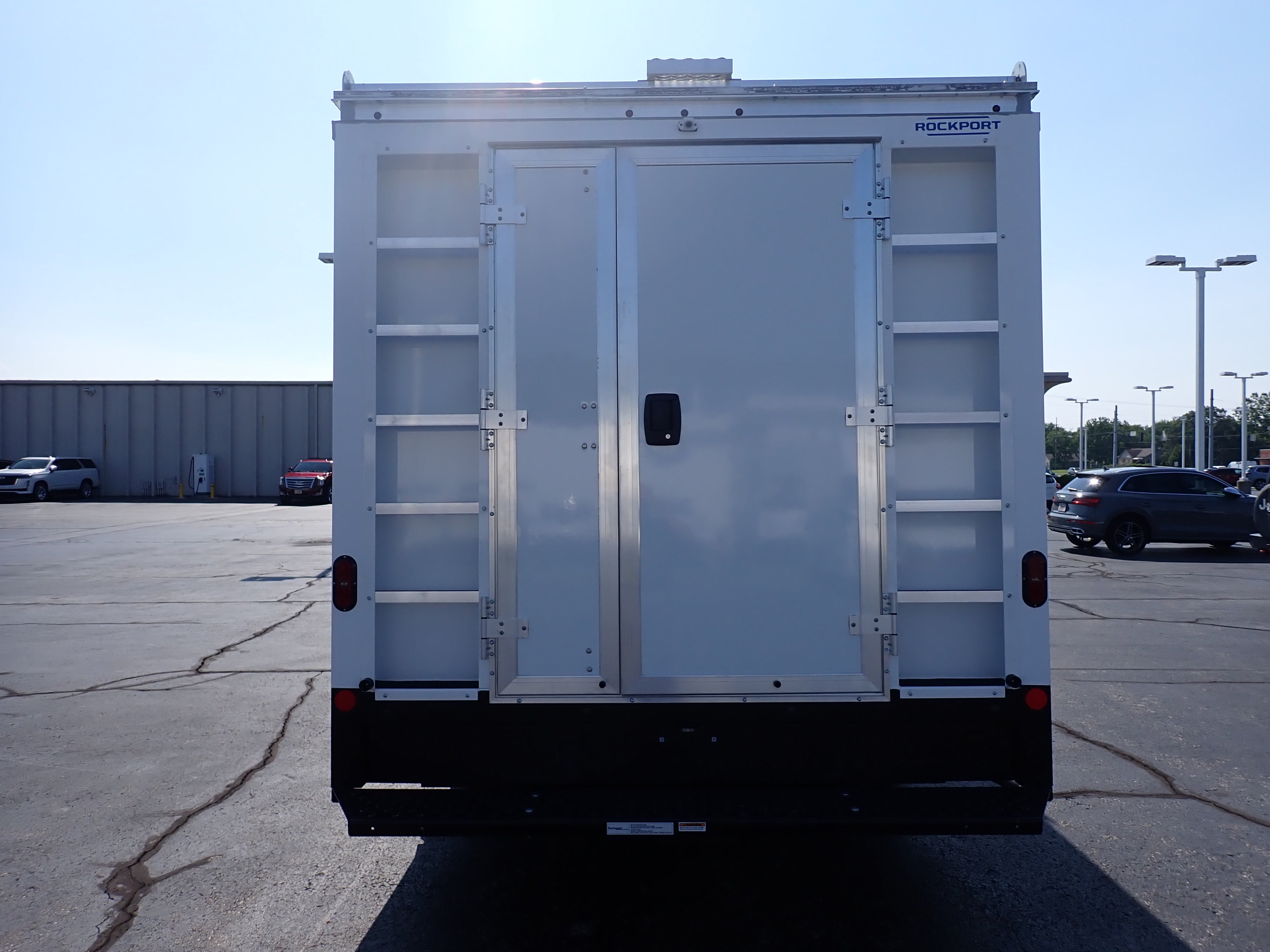 2026 GMC Savana Cutaway 4500 2WT