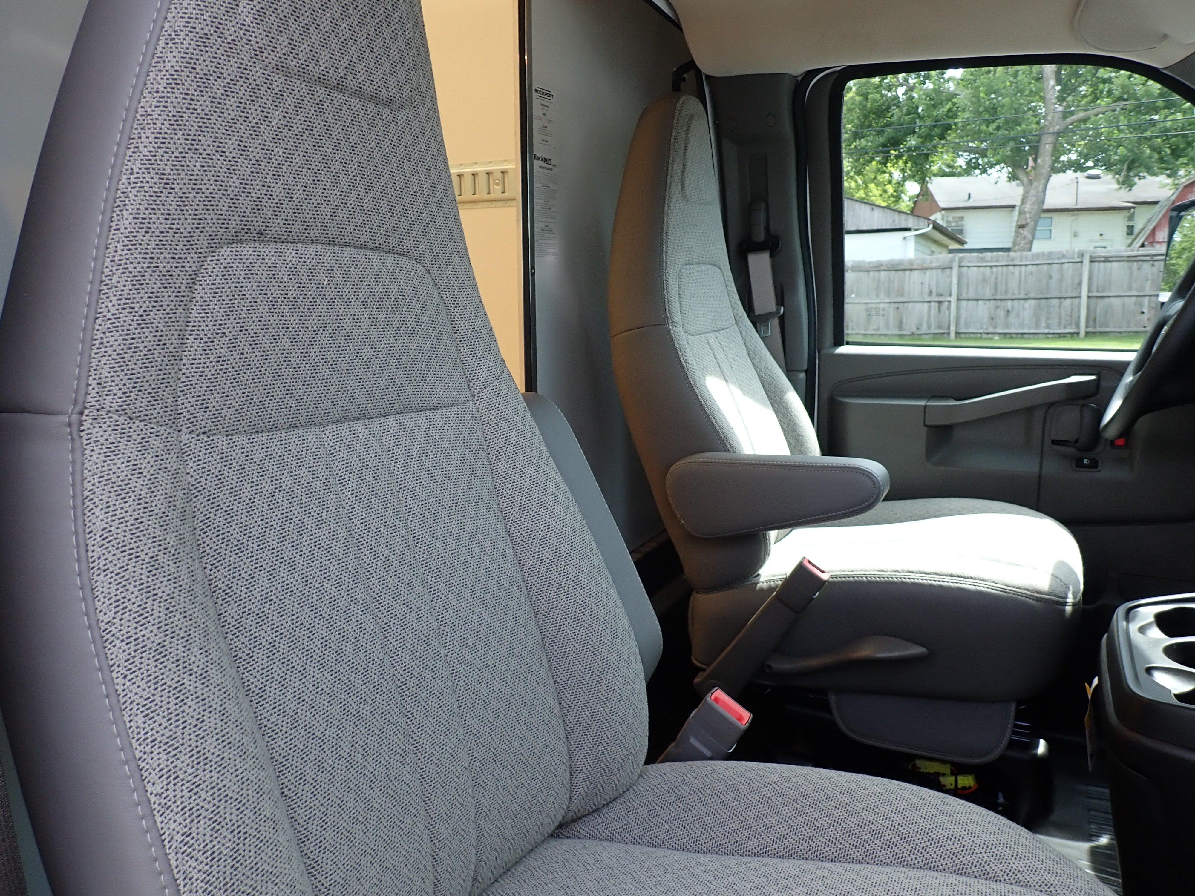 2026 GMC Savana Cutaway 4500 2WT