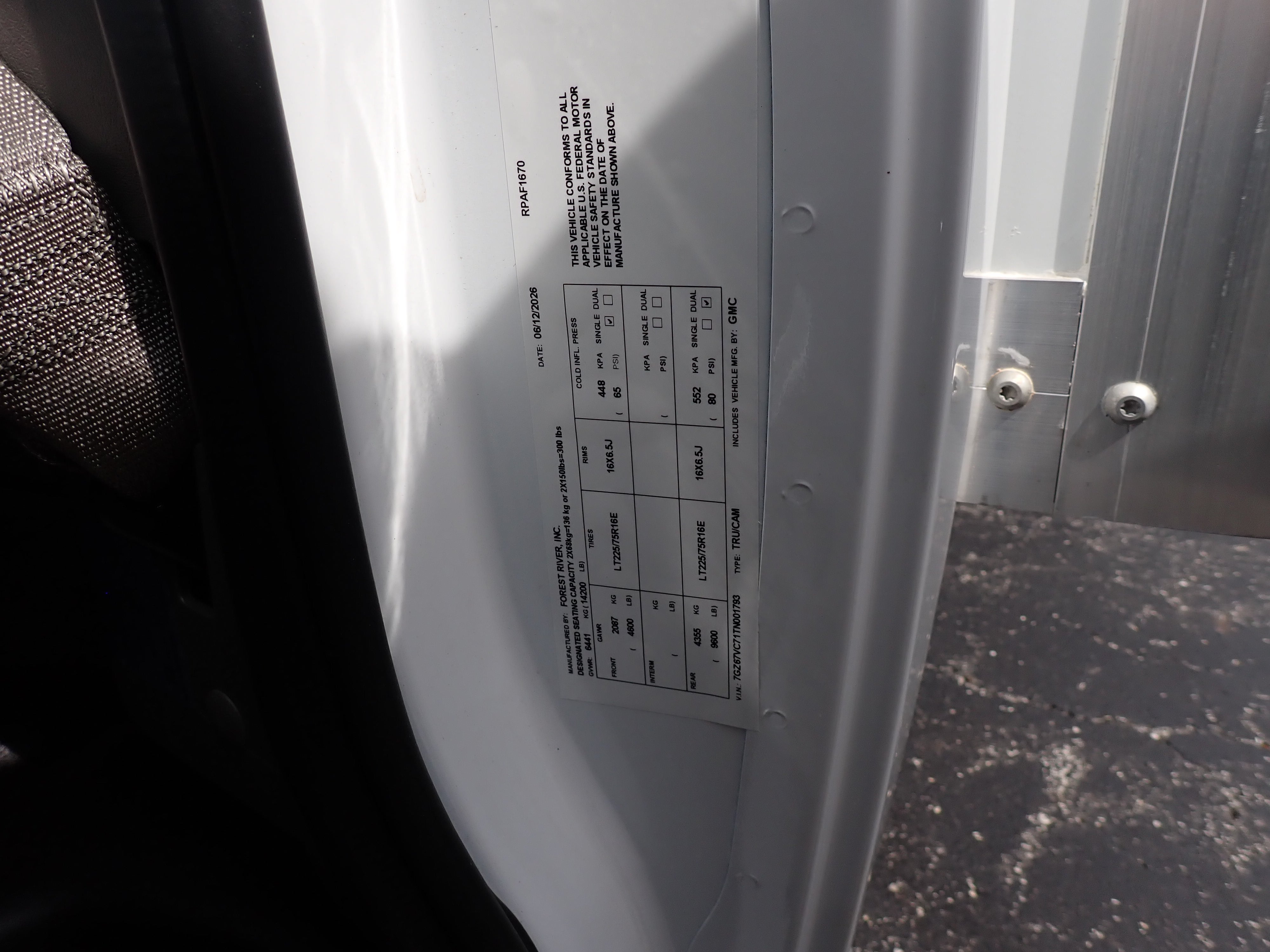 2026 GMC Savana Cutaway 4500 2WT