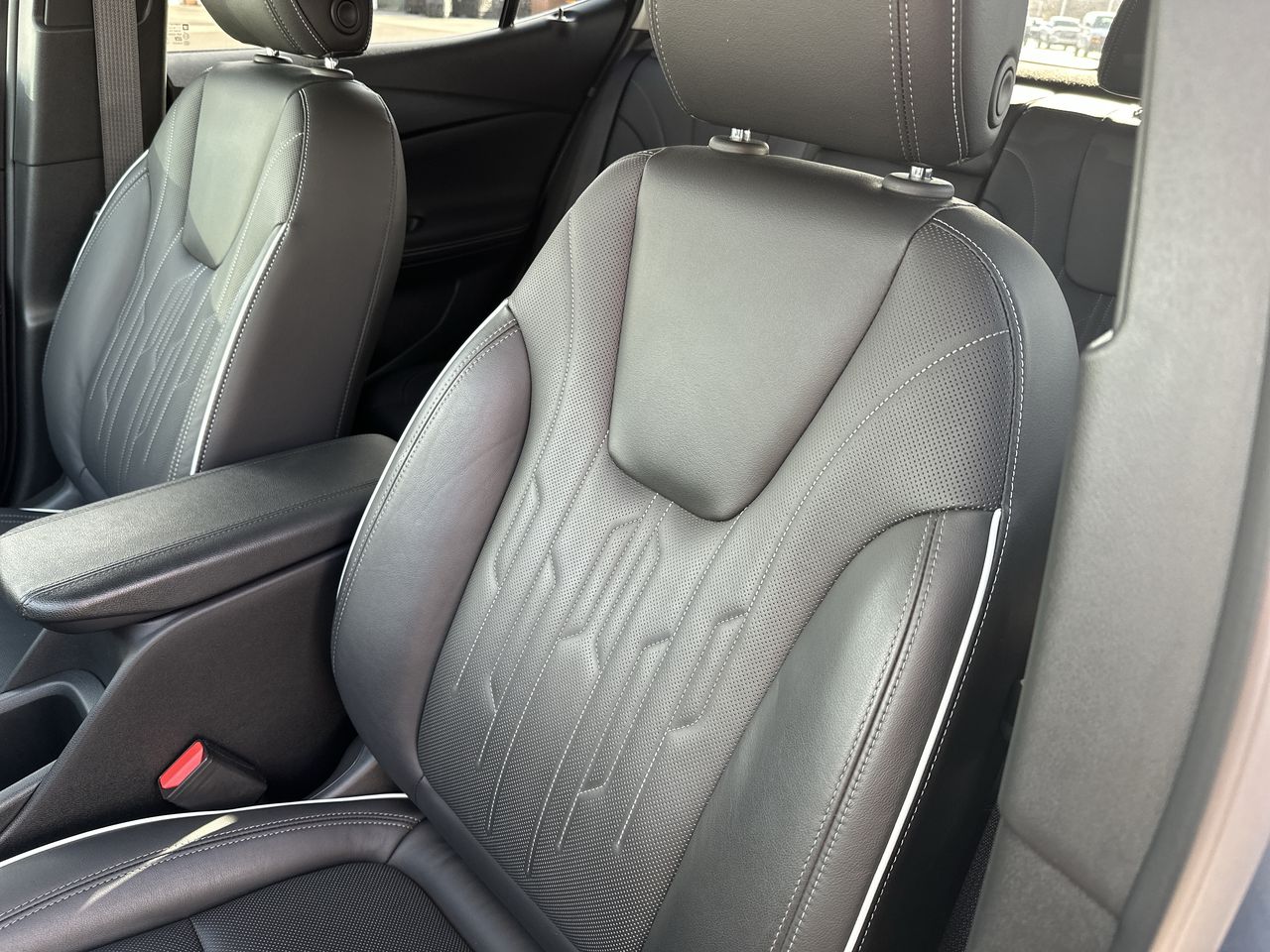 2025 Buick Encore GX Avenir