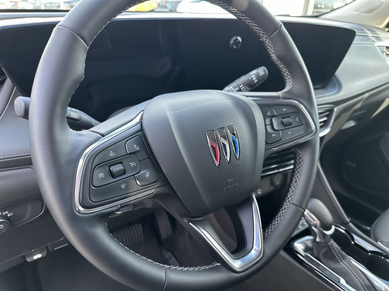 2025 Buick Encore GX Avenir