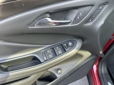 2020 Buick Envision Essence Group