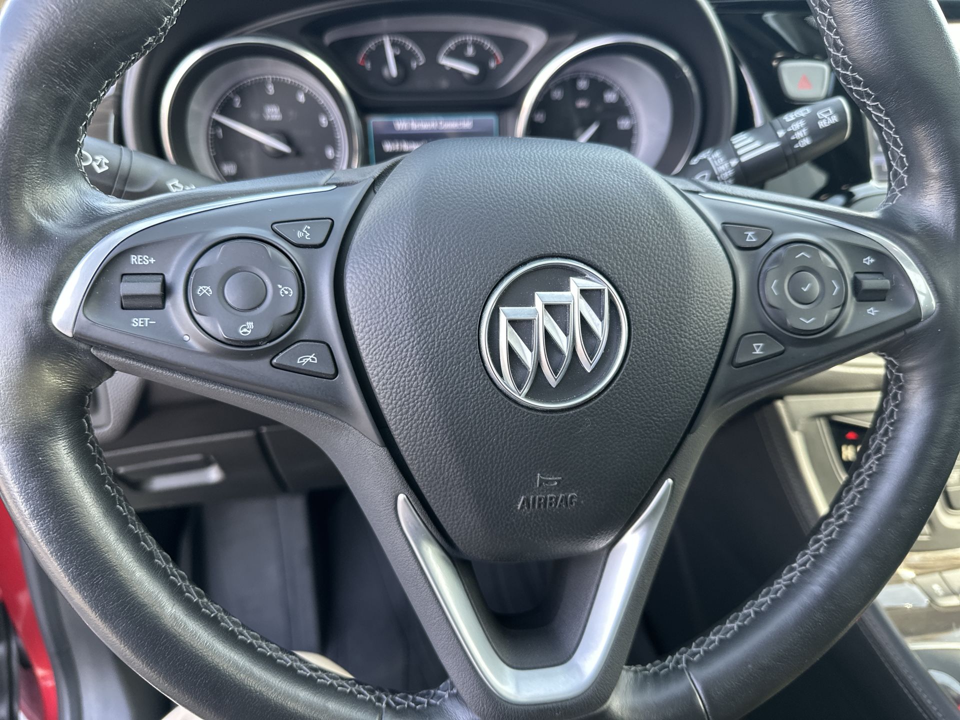 2020 Buick Envision Essence Group