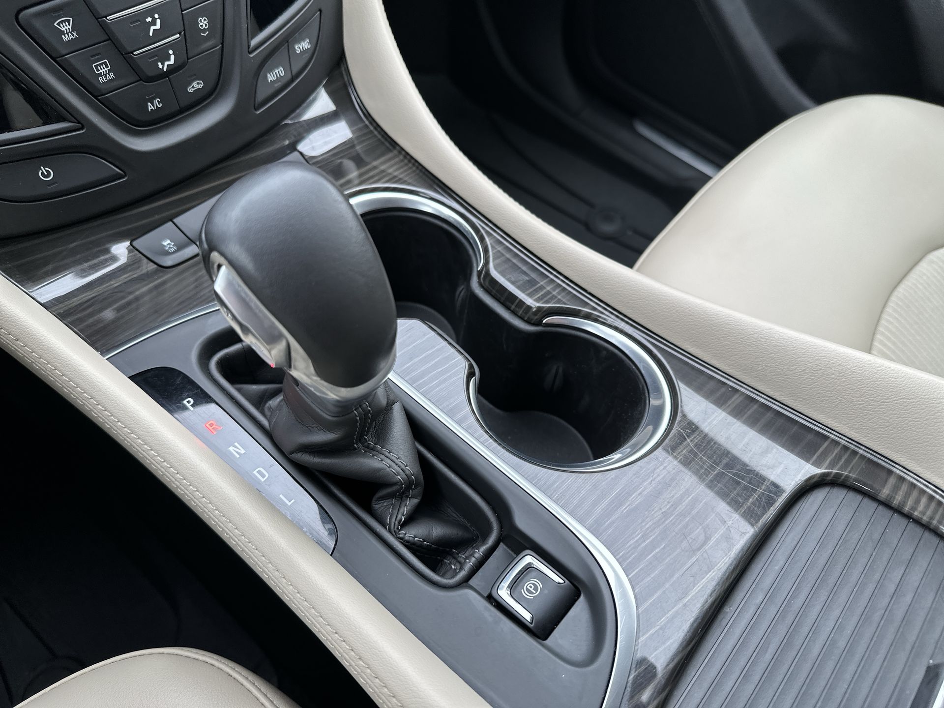 2020 Buick Envision Preferred Group