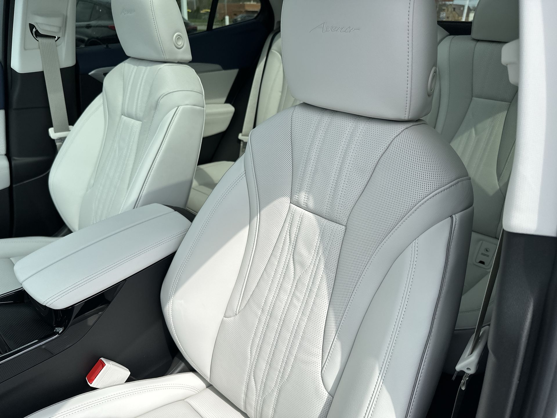 2026 Buick Envision Avenir