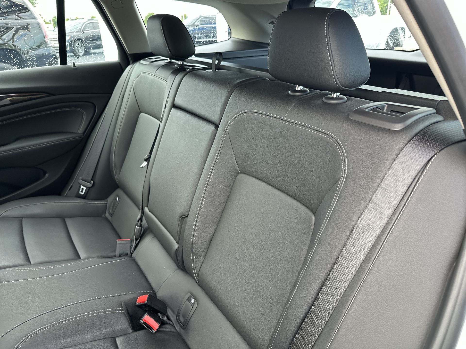 2018 Buick Regal TourX Essence