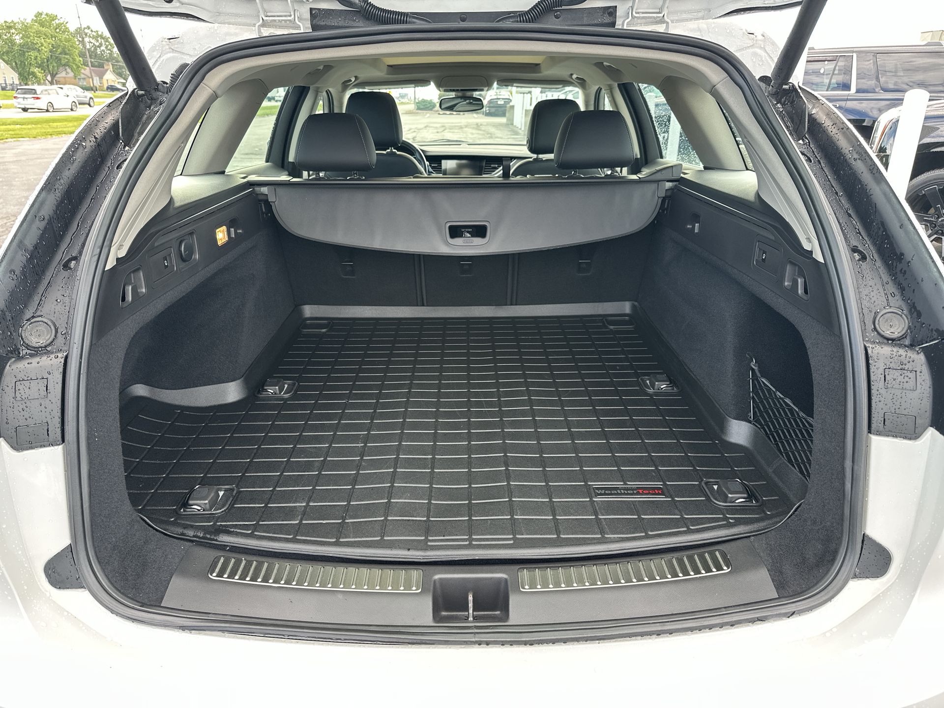 2018 Buick Regal TourX Essence